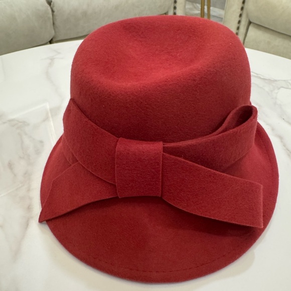 Accessories - Wool Felt Woman Red Hat